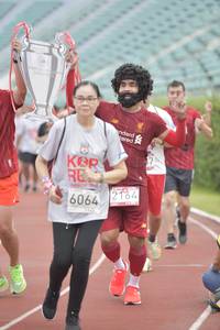 BIB: 214, 6064
                            <button type="button" onclick="openModal(5938098)" class="btn btn-primary btn-sm float-right btn-popup" data-toggle="modal" data-target=".modal-high-quality">
                        <i class="fas fa-shopping-cart"></i> Add to Cart
                    </button>
                                            <button type="button" onclick="isThisMe(5938098, true)" class="btn btn-success btn-sm float-right btn-popup btn-isme hidden" data-toggle="tooltip" data-placement="bottom" title="นี่คือรูปของคุณใช่ไหม คลิกที่นี่เพื่อเอาเข้าอัลบั้ม">
                        <i class="fas fa-plus"></i> Add to album
                    </button>
                    <button type="button" onclick="isThisMe(5938098, false)" class="btn btn-warning btn-sm float-right btn-popup btn-isnotme hidden">
                        <i class="fas fa-ban"></i> Remove from album
                    </button>