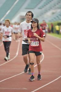 BIB: 3165
                            <button type="button" onclick="openModal(5957061)" class="btn btn-primary btn-sm float-right btn-popup" data-toggle="modal" data-target=".modal-high-quality">
                        <i class="fas fa-shopping-cart"></i> Add to Cart
                    </button>
                                            <button type="button" onclick="isThisMe(5957061, true)" class="btn btn-success btn-sm float-right btn-popup btn-isme hidden" data-toggle="tooltip" data-placement="bottom" title="นี่คือรูปของคุณใช่ไหม คลิกที่นี่เพื่อเอาเข้าอัลบั้ม">
                        <i class="fas fa-plus"></i> Add to album
                    </button>
                    <button type="button" onclick="isThisMe(5957061, false)" class="btn btn-warning btn-sm float-right btn-popup btn-isnotme hidden">
                        <i class="fas fa-ban"></i> Remove from album
                    </button>