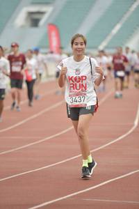 BIB: 206, 3437
                            <button type="button" onclick="openModal(5958111)" class="btn btn-primary btn-sm float-right btn-popup" data-toggle="modal" data-target=".modal-high-quality">
                        <i class="fas fa-shopping-cart"></i> Add to Cart
                    </button>
                                            <button type="button" onclick="isThisMe(5958111, true)" class="btn btn-success btn-sm float-right btn-popup btn-isme hidden" data-toggle="tooltip" data-placement="bottom" title="นี่คือรูปของคุณใช่ไหม คลิกที่นี่เพื่อเอาเข้าอัลบั้ม">
                        <i class="fas fa-plus"></i> Add to album
                    </button>
                    <button type="button" onclick="isThisMe(5958111, false)" class="btn btn-warning btn-sm float-right btn-popup btn-isnotme hidden">
                        <i class="fas fa-ban"></i> Remove from album
                    </button>