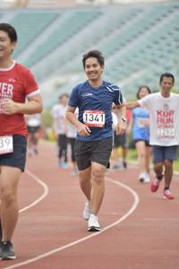 BIB: 1341
                            <button type="button" onclick="openModal(5949920)" class="btn btn-primary btn-sm float-right btn-popup" data-toggle="modal" data-target=".modal-high-quality">
                        <i class="fas fa-shopping-cart"></i> Add to Cart
                    </button>
                                            <button type="button" onclick="isThisMe(5949920, true)" class="btn btn-success btn-sm float-right btn-popup btn-isme hidden" data-toggle="tooltip" data-placement="bottom" title="นี่คือรูปของคุณใช่ไหม คลิกที่นี่เพื่อเอาเข้าอัลบั้ม">
                        <i class="fas fa-plus"></i> Add to album
                    </button>
                    <button type="button" onclick="isThisMe(5949920, false)" class="btn btn-warning btn-sm float-right btn-popup btn-isnotme hidden">
                        <i class="fas fa-ban"></i> Remove from album
                    </button>