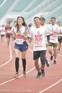 BIB: 1942, 7111
                            <button type="button" onclick="openModal(5945803)" class="btn btn-primary btn-sm float-right btn-popup" data-toggle="modal" data-target=".modal-high-quality">
                        <i class="fas fa-shopping-cart"></i> Add to Cart
                    </button>
                                            <button type="button" onclick="isThisMe(5945803, true)" class="btn btn-success btn-sm float-right btn-popup btn-isme hidden" data-toggle="tooltip" data-placement="bottom" title="นี่คือรูปของคุณใช่ไหม คลิกที่นี่เพื่อเอาเข้าอัลบั้ม">
                        <i class="fas fa-plus"></i> Add to album
                    </button>
                    <button type="button" onclick="isThisMe(5945803, false)" class="btn btn-warning btn-sm float-right btn-popup btn-isnotme hidden">
                        <i class="fas fa-ban"></i> Remove from album
                    </button>