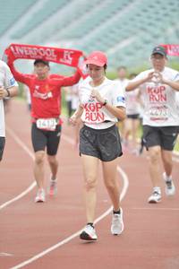 BIB: 4473, 17418
                            <button type="button" onclick="openModal(5948483)" class="btn btn-primary btn-sm float-right btn-popup" data-toggle="modal" data-target=".modal-high-quality">
                        <i class="fas fa-shopping-cart"></i> Add to Cart
                    </button>
                                            <button type="button" onclick="isThisMe(5948483, true)" class="btn btn-success btn-sm float-right btn-popup btn-isme hidden" data-toggle="tooltip" data-placement="bottom" title="นี่คือรูปของคุณใช่ไหม คลิกที่นี่เพื่อเอาเข้าอัลบั้ม">
                        <i class="fas fa-plus"></i> Add to album
                    </button>
                    <button type="button" onclick="isThisMe(5948483, false)" class="btn btn-warning btn-sm float-right btn-popup btn-isnotme hidden">
                        <i class="fas fa-ban"></i> Remove from album
                    </button>