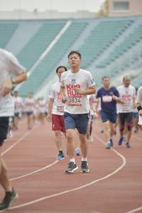 BIB: 3834
                            <button type="button" onclick="openModal(5951597)" class="btn btn-primary btn-sm float-right btn-popup" data-toggle="modal" data-target=".modal-high-quality">
                        <i class="fas fa-shopping-cart"></i> Add to Cart
                    </button>
                                            <button type="button" onclick="isThisMe(5951597, true)" class="btn btn-success btn-sm float-right btn-popup btn-isme hidden" data-toggle="tooltip" data-placement="bottom" title="นี่คือรูปของคุณใช่ไหม คลิกที่นี่เพื่อเอาเข้าอัลบั้ม">
                        <i class="fas fa-plus"></i> Add to album
                    </button>
                    <button type="button" onclick="isThisMe(5951597, false)" class="btn btn-warning btn-sm float-right btn-popup btn-isnotme hidden">
                        <i class="fas fa-ban"></i> Remove from album
                    </button>