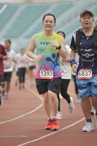 BIB: 1393, 4837
                            <button type="button" onclick="openModal(5952214)" class="btn btn-primary btn-sm float-right btn-popup" data-toggle="modal" data-target=".modal-high-quality">
                        <i class="fas fa-shopping-cart"></i> Add to Cart
                    </button>
                                            <button type="button" onclick="isThisMe(5952214, true)" class="btn btn-success btn-sm float-right btn-popup btn-isme hidden" data-toggle="tooltip" data-placement="bottom" title="นี่คือรูปของคุณใช่ไหม คลิกที่นี่เพื่อเอาเข้าอัลบั้ม">
                        <i class="fas fa-plus"></i> Add to album
                    </button>
                    <button type="button" onclick="isThisMe(5952214, false)" class="btn btn-warning btn-sm float-right btn-popup btn-isnotme hidden">
                        <i class="fas fa-ban"></i> Remove from album
                    </button>