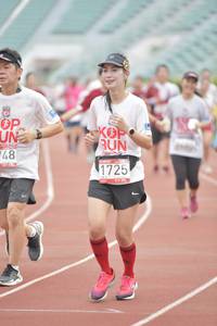 BIB: 1725
                            <button type="button" onclick="openModal(5941062)" class="btn btn-primary btn-sm float-right btn-popup" data-toggle="modal" data-target=".modal-high-quality">
                        <i class="fas fa-shopping-cart"></i> Add to Cart
                    </button>
                                            <button type="button" onclick="isThisMe(5941062, true)" class="btn btn-success btn-sm float-right btn-popup btn-isme hidden" data-toggle="tooltip" data-placement="bottom" title="นี่คือรูปของคุณใช่ไหม คลิกที่นี่เพื่อเอาเข้าอัลบั้ม">
                        <i class="fas fa-plus"></i> Add to album
                    </button>
                    <button type="button" onclick="isThisMe(5941062, false)" class="btn btn-warning btn-sm float-right btn-popup btn-isnotme hidden">
                        <i class="fas fa-ban"></i> Remove from album
                    </button>