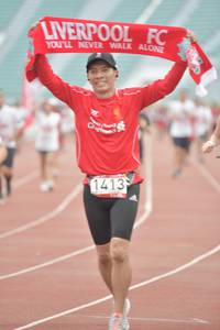 BIB: 1413
                            <button type="button" onclick="openModal(5948549)" class="btn btn-primary btn-sm float-right btn-popup" data-toggle="modal" data-target=".modal-high-quality">
                        <i class="fas fa-shopping-cart"></i> Add to Cart
                    </button>
                                            <button type="button" onclick="isThisMe(5948549, true)" class="btn btn-success btn-sm float-right btn-popup btn-isme hidden" data-toggle="tooltip" data-placement="bottom" title="นี่คือรูปของคุณใช่ไหม คลิกที่นี่เพื่อเอาเข้าอัลบั้ม">
                        <i class="fas fa-plus"></i> Add to album
                    </button>
                    <button type="button" onclick="isThisMe(5948549, false)" class="btn btn-warning btn-sm float-right btn-popup btn-isnotme hidden">
                        <i class="fas fa-ban"></i> Remove from album
                    </button>