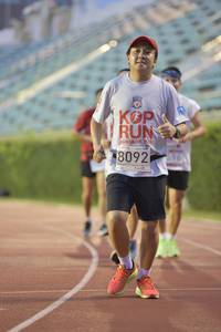 BIB: 8092
                            <button type="button" onclick="openModal(5921236)" class="btn btn-primary btn-sm float-right btn-popup" data-toggle="modal" data-target=".modal-high-quality">
                        <i class="fas fa-shopping-cart"></i> Add to Cart
                    </button>
                                            <button type="button" onclick="isThisMe(5921236, true)" class="btn btn-success btn-sm float-right btn-popup btn-isme hidden" data-toggle="tooltip" data-placement="bottom" title="นี่คือรูปของคุณใช่ไหม คลิกที่นี่เพื่อเอาเข้าอัลบั้ม">
                        <i class="fas fa-plus"></i> Add to album
                    </button>
                    <button type="button" onclick="isThisMe(5921236, false)" class="btn btn-warning btn-sm float-right btn-popup btn-isnotme hidden">
                        <i class="fas fa-ban"></i> Remove from album
                    </button>