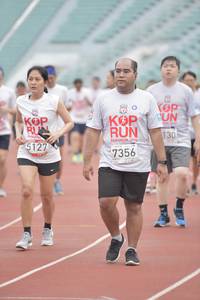 BIB: 130, 201, 5127, 7356
                            <button type="button" onclick="openModal(5938402)" class="btn btn-primary btn-sm float-right btn-popup" data-toggle="modal" data-target=".modal-high-quality">
                        <i class="fas fa-shopping-cart"></i> Add to Cart
                    </button>
                                            <button type="button" onclick="isThisMe(5938402, true)" class="btn btn-success btn-sm float-right btn-popup btn-isme hidden" data-toggle="tooltip" data-placement="bottom" title="นี่คือรูปของคุณใช่ไหม คลิกที่นี่เพื่อเอาเข้าอัลบั้ม">
                        <i class="fas fa-plus"></i> Add to album
                    </button>
                    <button type="button" onclick="isThisMe(5938402, false)" class="btn btn-warning btn-sm float-right btn-popup btn-isnotme hidden">
                        <i class="fas fa-ban"></i> Remove from album
                    </button>