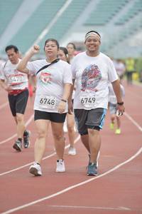 BIB: 5470, 6749, 6748
                            <button type="button" onclick="openModal(5936481)" class="btn btn-primary btn-sm float-right btn-popup" data-toggle="modal" data-target=".modal-high-quality">
                        <i class="fas fa-shopping-cart"></i> Add to Cart
                    </button>
                                            <button type="button" onclick="isThisMe(5936481, true)" class="btn btn-success btn-sm float-right btn-popup btn-isme hidden" data-toggle="tooltip" data-placement="bottom" title="นี่คือรูปของคุณใช่ไหม คลิกที่นี่เพื่อเอาเข้าอัลบั้ม">
                        <i class="fas fa-plus"></i> Add to album
                    </button>
                    <button type="button" onclick="isThisMe(5936481, false)" class="btn btn-warning btn-sm float-right btn-popup btn-isnotme hidden">
                        <i class="fas fa-ban"></i> Remove from album
                    </button>