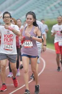 BIB: 1661, 2019, 1624
                            <button type="button" onclick="openModal(5933826)" class="btn btn-primary btn-sm float-right btn-popup" data-toggle="modal" data-target=".modal-high-quality">
                        <i class="fas fa-shopping-cart"></i> Add to Cart
                    </button>
                                            <button type="button" onclick="isThisMe(5933826, true)" class="btn btn-success btn-sm float-right btn-popup btn-isme hidden" data-toggle="tooltip" data-placement="bottom" title="นี่คือรูปของคุณใช่ไหม คลิกที่นี่เพื่อเอาเข้าอัลบั้ม">
                        <i class="fas fa-plus"></i> Add to album
                    </button>
                    <button type="button" onclick="isThisMe(5933826, false)" class="btn btn-warning btn-sm float-right btn-popup btn-isnotme hidden">
                        <i class="fas fa-ban"></i> Remove from album
                    </button>