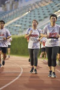 BIB: 8721, 340, 8880
                            <button type="button" onclick="openModal(5919661)" class="btn btn-primary btn-sm float-right btn-popup" data-toggle="modal" data-target=".modal-high-quality">
                        <i class="fas fa-shopping-cart"></i> Add to Cart
                    </button>
                                            <button type="button" onclick="isThisMe(5919661, true)" class="btn btn-success btn-sm float-right btn-popup btn-isme hidden" data-toggle="tooltip" data-placement="bottom" title="นี่คือรูปของคุณใช่ไหม คลิกที่นี่เพื่อเอาเข้าอัลบั้ม">
                        <i class="fas fa-plus"></i> Add to album
                    </button>
                    <button type="button" onclick="isThisMe(5919661, false)" class="btn btn-warning btn-sm float-right btn-popup btn-isnotme hidden">
                        <i class="fas fa-ban"></i> Remove from album
                    </button>