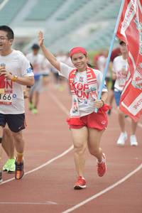 BIB: 1660
                            <button type="button" onclick="openModal(5949594)" class="btn btn-primary btn-sm float-right btn-popup" data-toggle="modal" data-target=".modal-high-quality">
                        <i class="fas fa-shopping-cart"></i> Add to Cart
                    </button>
                                            <button type="button" onclick="isThisMe(5949594, true)" class="btn btn-success btn-sm float-right btn-popup btn-isme hidden" data-toggle="tooltip" data-placement="bottom" title="นี่คือรูปของคุณใช่ไหม คลิกที่นี่เพื่อเอาเข้าอัลบั้ม">
                        <i class="fas fa-plus"></i> Add to album
                    </button>
                    <button type="button" onclick="isThisMe(5949594, false)" class="btn btn-warning btn-sm float-right btn-popup btn-isnotme hidden">
                        <i class="fas fa-ban"></i> Remove from album
                    </button>