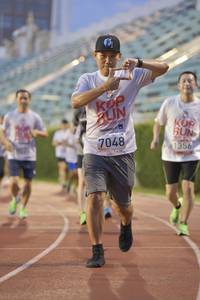 BIB: 7048, 1356
                            <button type="button" onclick="openModal(5920159)" class="btn btn-primary btn-sm float-right btn-popup" data-toggle="modal" data-target=".modal-high-quality">
                        <i class="fas fa-shopping-cart"></i> Add to Cart
                    </button>
                                            <button type="button" onclick="isThisMe(5920159, true)" class="btn btn-success btn-sm float-right btn-popup btn-isme hidden" data-toggle="tooltip" data-placement="bottom" title="นี่คือรูปของคุณใช่ไหม คลิกที่นี่เพื่อเอาเข้าอัลบั้ม">
                        <i class="fas fa-plus"></i> Add to album
                    </button>
                    <button type="button" onclick="isThisMe(5920159, false)" class="btn btn-warning btn-sm float-right btn-popup btn-isnotme hidden">
                        <i class="fas fa-ban"></i> Remove from album
                    </button>