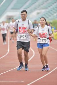 BIB: 201, 6927, 7175
                            <button type="button" onclick="openModal(5947863)" class="btn btn-primary btn-sm float-right btn-popup" data-toggle="modal" data-target=".modal-high-quality">
                        <i class="fas fa-shopping-cart"></i> Add to Cart
                    </button>
                                            <button type="button" onclick="isThisMe(5947863, true)" class="btn btn-success btn-sm float-right btn-popup btn-isme hidden" data-toggle="tooltip" data-placement="bottom" title="นี่คือรูปของคุณใช่ไหม คลิกที่นี่เพื่อเอาเข้าอัลบั้ม">
                        <i class="fas fa-plus"></i> Add to album
                    </button>
                    <button type="button" onclick="isThisMe(5947863, false)" class="btn btn-warning btn-sm float-right btn-popup btn-isnotme hidden">
                        <i class="fas fa-ban"></i> Remove from album
                    </button>