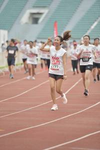 BIB: 5184, 2799
                            <button type="button" onclick="openModal(5957355)" class="btn btn-primary btn-sm float-right btn-popup" data-toggle="modal" data-target=".modal-high-quality">
                        <i class="fas fa-shopping-cart"></i> Add to Cart
                    </button>
                                            <button type="button" onclick="isThisMe(5957355, true)" class="btn btn-success btn-sm float-right btn-popup btn-isme hidden" data-toggle="tooltip" data-placement="bottom" title="นี่คือรูปของคุณใช่ไหม คลิกที่นี่เพื่อเอาเข้าอัลบั้ม">
                        <i class="fas fa-plus"></i> Add to album
                    </button>
                    <button type="button" onclick="isThisMe(5957355, false)" class="btn btn-warning btn-sm float-right btn-popup btn-isnotme hidden">
                        <i class="fas fa-ban"></i> Remove from album
                    </button>