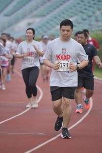 BIB: 8859, 091
                            <button type="button" onclick="openModal(5922388)" class="btn btn-primary btn-sm float-right btn-popup" data-toggle="modal" data-target=".modal-high-quality">
                        <i class="fas fa-shopping-cart"></i> Add to Cart
                    </button>
                                            <button type="button" onclick="isThisMe(5922388, true)" class="btn btn-success btn-sm float-right btn-popup btn-isme hidden" data-toggle="tooltip" data-placement="bottom" title="นี่คือรูปของคุณใช่ไหม คลิกที่นี่เพื่อเอาเข้าอัลบั้ม">
                        <i class="fas fa-plus"></i> Add to album
                    </button>
                    <button type="button" onclick="isThisMe(5922388, false)" class="btn btn-warning btn-sm float-right btn-popup btn-isnotme hidden">
                        <i class="fas fa-ban"></i> Remove from album
                    </button>