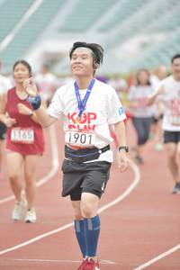 BIB: 165, 1901
                            <button type="button" onclick="openModal(5941716)" class="btn btn-primary btn-sm float-right btn-popup" data-toggle="modal" data-target=".modal-high-quality">
                        <i class="fas fa-shopping-cart"></i> Add to Cart
                    </button>
                                            <button type="button" onclick="isThisMe(5941716, true)" class="btn btn-success btn-sm float-right btn-popup btn-isme hidden" data-toggle="tooltip" data-placement="bottom" title="นี่คือรูปของคุณใช่ไหม คลิกที่นี่เพื่อเอาเข้าอัลบั้ม">
                        <i class="fas fa-plus"></i> Add to album
                    </button>
                    <button type="button" onclick="isThisMe(5941716, false)" class="btn btn-warning btn-sm float-right btn-popup btn-isnotme hidden">
                        <i class="fas fa-ban"></i> Remove from album
                    </button>