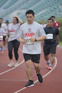 BIB: 7724
                            <button type="button" onclick="openModal(5922418)" class="btn btn-primary btn-sm float-right btn-popup" data-toggle="modal" data-target=".modal-high-quality">
                        <i class="fas fa-shopping-cart"></i> Add to Cart
                    </button>
                                            <button type="button" onclick="isThisMe(5922418, true)" class="btn btn-success btn-sm float-right btn-popup btn-isme hidden" data-toggle="tooltip" data-placement="bottom" title="นี่คือรูปของคุณใช่ไหม คลิกที่นี่เพื่อเอาเข้าอัลบั้ม">
                        <i class="fas fa-plus"></i> Add to album
                    </button>
                    <button type="button" onclick="isThisMe(5922418, false)" class="btn btn-warning btn-sm float-right btn-popup btn-isnotme hidden">
                        <i class="fas fa-ban"></i> Remove from album
                    </button>