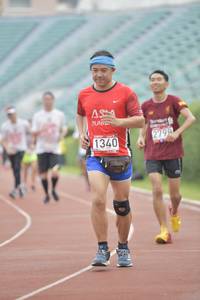 BIB: 2798, 1340
                            <button type="button" onclick="openModal(5951405)" class="btn btn-primary btn-sm float-right btn-popup" data-toggle="modal" data-target=".modal-high-quality">
                        <i class="fas fa-shopping-cart"></i> Add to Cart
                    </button>
                                            <button type="button" onclick="isThisMe(5951405, true)" class="btn btn-success btn-sm float-right btn-popup btn-isme hidden" data-toggle="tooltip" data-placement="bottom" title="นี่คือรูปของคุณใช่ไหม คลิกที่นี่เพื่อเอาเข้าอัลบั้ม">
                        <i class="fas fa-plus"></i> Add to album
                    </button>
                    <button type="button" onclick="isThisMe(5951405, false)" class="btn btn-warning btn-sm float-right btn-popup btn-isnotme hidden">
                        <i class="fas fa-ban"></i> Remove from album
                    </button>