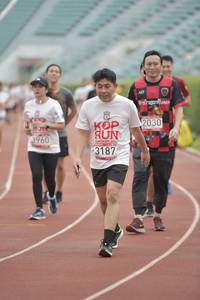 BIB: 2030, 3187, 3960
                            <button type="button" onclick="openModal(5952394)" class="btn btn-primary btn-sm float-right btn-popup" data-toggle="modal" data-target=".modal-high-quality">
                        <i class="fas fa-shopping-cart"></i> Add to Cart
                    </button>
                                            <button type="button" onclick="isThisMe(5952394, true)" class="btn btn-success btn-sm float-right btn-popup btn-isme hidden" data-toggle="tooltip" data-placement="bottom" title="นี่คือรูปของคุณใช่ไหม คลิกที่นี่เพื่อเอาเข้าอัลบั้ม">
                        <i class="fas fa-plus"></i> Add to album
                    </button>
                    <button type="button" onclick="isThisMe(5952394, false)" class="btn btn-warning btn-sm float-right btn-popup btn-isnotme hidden">
                        <i class="fas fa-ban"></i> Remove from album
                    </button>