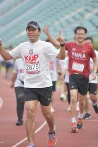 BIB: 2875, 5308
                            <button type="button" onclick="openModal(5934974)" class="btn btn-primary btn-sm float-right btn-popup" data-toggle="modal" data-target=".modal-high-quality">
                        <i class="fas fa-shopping-cart"></i> Add to Cart
                    </button>
                                            <button type="button" onclick="isThisMe(5934974, true)" class="btn btn-success btn-sm float-right btn-popup btn-isme hidden" data-toggle="tooltip" data-placement="bottom" title="นี่คือรูปของคุณใช่ไหม คลิกที่นี่เพื่อเอาเข้าอัลบั้ม">
                        <i class="fas fa-plus"></i> Add to album
                    </button>
                    <button type="button" onclick="isThisMe(5934974, false)" class="btn btn-warning btn-sm float-right btn-popup btn-isnotme hidden">
                        <i class="fas fa-ban"></i> Remove from album
                    </button>