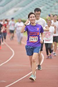 BIB: 3498
                            <button type="button" onclick="openModal(5946883)" class="btn btn-primary btn-sm float-right btn-popup" data-toggle="modal" data-target=".modal-high-quality">
                        <i class="fas fa-shopping-cart"></i> Add to Cart
                    </button>
                                            <button type="button" onclick="isThisMe(5946883, true)" class="btn btn-success btn-sm float-right btn-popup btn-isme hidden" data-toggle="tooltip" data-placement="bottom" title="นี่คือรูปของคุณใช่ไหม คลิกที่นี่เพื่อเอาเข้าอัลบั้ม">
                        <i class="fas fa-plus"></i> Add to album
                    </button>
                    <button type="button" onclick="isThisMe(5946883, false)" class="btn btn-warning btn-sm float-right btn-popup btn-isnotme hidden">
                        <i class="fas fa-ban"></i> Remove from album
                    </button>