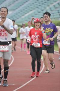 BIB: 2920, 4771, 4691
                            <button type="button" onclick="openModal(5933282)" class="btn btn-primary btn-sm float-right btn-popup" data-toggle="modal" data-target=".modal-high-quality">
                        <i class="fas fa-shopping-cart"></i> Add to Cart
                    </button>
                                            <button type="button" onclick="isThisMe(5933282, true)" class="btn btn-success btn-sm float-right btn-popup btn-isme hidden" data-toggle="tooltip" data-placement="bottom" title="นี่คือรูปของคุณใช่ไหม คลิกที่นี่เพื่อเอาเข้าอัลบั้ม">
                        <i class="fas fa-plus"></i> Add to album
                    </button>
                    <button type="button" onclick="isThisMe(5933282, false)" class="btn btn-warning btn-sm float-right btn-popup btn-isnotme hidden">
                        <i class="fas fa-ban"></i> Remove from album
                    </button>