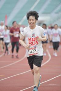 BIB: 1033
                            <button type="button" onclick="openModal(5934252)" class="btn btn-primary btn-sm float-right btn-popup" data-toggle="modal" data-target=".modal-high-quality">
                        <i class="fas fa-shopping-cart"></i> Add to Cart
                    </button>
                                            <button type="button" onclick="isThisMe(5934252, true)" class="btn btn-success btn-sm float-right btn-popup btn-isme hidden" data-toggle="tooltip" data-placement="bottom" title="นี่คือรูปของคุณใช่ไหม คลิกที่นี่เพื่อเอาเข้าอัลบั้ม">
                        <i class="fas fa-plus"></i> Add to album
                    </button>
                    <button type="button" onclick="isThisMe(5934252, false)" class="btn btn-warning btn-sm float-right btn-popup btn-isnotme hidden">
                        <i class="fas fa-ban"></i> Remove from album
                    </button>