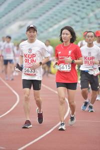 BIB: 5615, 5633, 216
                            <button type="button" onclick="openModal(5937456)" class="btn btn-primary btn-sm float-right btn-popup" data-toggle="modal" data-target=".modal-high-quality">
                        <i class="fas fa-shopping-cart"></i> Add to Cart
                    </button>
                                            <button type="button" onclick="isThisMe(5937456, true)" class="btn btn-success btn-sm float-right btn-popup btn-isme hidden" data-toggle="tooltip" data-placement="bottom" title="นี่คือรูปของคุณใช่ไหม คลิกที่นี่เพื่อเอาเข้าอัลบั้ม">
                        <i class="fas fa-plus"></i> Add to album
                    </button>
                    <button type="button" onclick="isThisMe(5937456, false)" class="btn btn-warning btn-sm float-right btn-popup btn-isnotme hidden">
                        <i class="fas fa-ban"></i> Remove from album
                    </button>