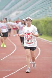 BIB: 3096
                            <button type="button" onclick="openModal(5947150)" class="btn btn-primary btn-sm float-right btn-popup" data-toggle="modal" data-target=".modal-high-quality">
                        <i class="fas fa-shopping-cart"></i> Add to Cart
                    </button>
                                            <button type="button" onclick="isThisMe(5947150, true)" class="btn btn-success btn-sm float-right btn-popup btn-isme hidden" data-toggle="tooltip" data-placement="bottom" title="นี่คือรูปของคุณใช่ไหม คลิกที่นี่เพื่อเอาเข้าอัลบั้ม">
                        <i class="fas fa-plus"></i> Add to album
                    </button>
                    <button type="button" onclick="isThisMe(5947150, false)" class="btn btn-warning btn-sm float-right btn-popup btn-isnotme hidden">
                        <i class="fas fa-ban"></i> Remove from album
                    </button>