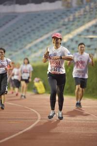 BIB: 1010, 970
                            <button type="button" onclick="openModal(5918615)" class="btn btn-primary btn-sm float-right btn-popup" data-toggle="modal" data-target=".modal-high-quality">
                        <i class="fas fa-shopping-cart"></i> Add to Cart
                    </button>
                                            <button type="button" onclick="isThisMe(5918615, true)" class="btn btn-success btn-sm float-right btn-popup btn-isme hidden" data-toggle="tooltip" data-placement="bottom" title="นี่คือรูปของคุณใช่ไหม คลิกที่นี่เพื่อเอาเข้าอัลบั้ม">
                        <i class="fas fa-plus"></i> Add to album
                    </button>
                    <button type="button" onclick="isThisMe(5918615, false)" class="btn btn-warning btn-sm float-right btn-popup btn-isnotme hidden">
                        <i class="fas fa-ban"></i> Remove from album
                    </button>