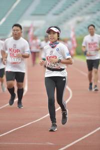 BIB: 1179, 1625
                            <button type="button" onclick="openModal(5949498)" class="btn btn-primary btn-sm float-right btn-popup" data-toggle="modal" data-target=".modal-high-quality">
                        <i class="fas fa-shopping-cart"></i> Add to Cart
                    </button>
                                            <button type="button" onclick="isThisMe(5949498, true)" class="btn btn-success btn-sm float-right btn-popup btn-isme hidden" data-toggle="tooltip" data-placement="bottom" title="นี่คือรูปของคุณใช่ไหม คลิกที่นี่เพื่อเอาเข้าอัลบั้ม">
                        <i class="fas fa-plus"></i> Add to album
                    </button>
                    <button type="button" onclick="isThisMe(5949498, false)" class="btn btn-warning btn-sm float-right btn-popup btn-isnotme hidden">
                        <i class="fas fa-ban"></i> Remove from album
                    </button>