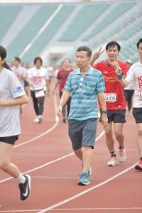 BIB: 596
                            <button type="button" onclick="openModal(5947080)" class="btn btn-primary btn-sm float-right btn-popup" data-toggle="modal" data-target=".modal-high-quality">
                        <i class="fas fa-shopping-cart"></i> Add to Cart
                    </button>
                                            <button type="button" onclick="isThisMe(5947080, true)" class="btn btn-success btn-sm float-right btn-popup btn-isme hidden" data-toggle="tooltip" data-placement="bottom" title="นี่คือรูปของคุณใช่ไหม คลิกที่นี่เพื่อเอาเข้าอัลบั้ม">
                        <i class="fas fa-plus"></i> Add to album
                    </button>
                    <button type="button" onclick="isThisMe(5947080, false)" class="btn btn-warning btn-sm float-right btn-popup btn-isnotme hidden">
                        <i class="fas fa-ban"></i> Remove from album
                    </button>