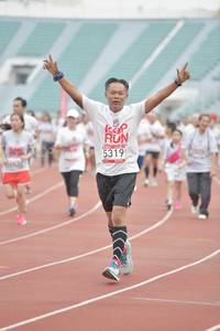 BIB: 5319
                            <button type="button" onclick="openModal(5937936)" class="btn btn-primary btn-sm float-right btn-popup" data-toggle="modal" data-target=".modal-high-quality">
                        <i class="fas fa-shopping-cart"></i> Add to Cart
                    </button>
                                            <button type="button" onclick="isThisMe(5937936, true)" class="btn btn-success btn-sm float-right btn-popup btn-isme hidden" data-toggle="tooltip" data-placement="bottom" title="นี่คือรูปของคุณใช่ไหม คลิกที่นี่เพื่อเอาเข้าอัลบั้ม">
                        <i class="fas fa-plus"></i> Add to album
                    </button>
                    <button type="button" onclick="isThisMe(5937936, false)" class="btn btn-warning btn-sm float-right btn-popup btn-isnotme hidden">
                        <i class="fas fa-ban"></i> Remove from album
                    </button>