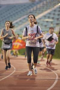 BIB: 6388, 078
                            <button type="button" onclick="openModal(5919491)" class="btn btn-primary btn-sm float-right btn-popup" data-toggle="modal" data-target=".modal-high-quality">
                        <i class="fas fa-shopping-cart"></i> Add to Cart
                    </button>
                                            <button type="button" onclick="isThisMe(5919491, true)" class="btn btn-success btn-sm float-right btn-popup btn-isme hidden" data-toggle="tooltip" data-placement="bottom" title="นี่คือรูปของคุณใช่ไหม คลิกที่นี่เพื่อเอาเข้าอัลบั้ม">
                        <i class="fas fa-plus"></i> Add to album
                    </button>
                    <button type="button" onclick="isThisMe(5919491, false)" class="btn btn-warning btn-sm float-right btn-popup btn-isnotme hidden">
                        <i class="fas fa-ban"></i> Remove from album
                    </button>