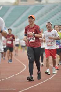 BIB: 2170, 1978
                            <button type="button" onclick="openModal(5952149)" class="btn btn-primary btn-sm float-right btn-popup" data-toggle="modal" data-target=".modal-high-quality">
                        <i class="fas fa-shopping-cart"></i> Add to Cart
                    </button>
                                            <button type="button" onclick="isThisMe(5952149, true)" class="btn btn-success btn-sm float-right btn-popup btn-isme hidden" data-toggle="tooltip" data-placement="bottom" title="นี่คือรูปของคุณใช่ไหม คลิกที่นี่เพื่อเอาเข้าอัลบั้ม">
                        <i class="fas fa-plus"></i> Add to album
                    </button>
                    <button type="button" onclick="isThisMe(5952149, false)" class="btn btn-warning btn-sm float-right btn-popup btn-isnotme hidden">
                        <i class="fas fa-ban"></i> Remove from album
                    </button>