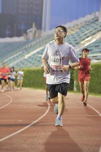 BIB: 6401
                            <button type="button" onclick="openModal(5917363)" class="btn btn-primary btn-sm float-right btn-popup" data-toggle="modal" data-target=".modal-high-quality">
                        <i class="fas fa-shopping-cart"></i> Add to Cart
                    </button>
                                            <button type="button" onclick="isThisMe(5917363, true)" class="btn btn-success btn-sm float-right btn-popup btn-isme hidden" data-toggle="tooltip" data-placement="bottom" title="นี่คือรูปของคุณใช่ไหม คลิกที่นี่เพื่อเอาเข้าอัลบั้ม">
                        <i class="fas fa-plus"></i> Add to album
                    </button>
                    <button type="button" onclick="isThisMe(5917363, false)" class="btn btn-warning btn-sm float-right btn-popup btn-isnotme hidden">
                        <i class="fas fa-ban"></i> Remove from album
                    </button>