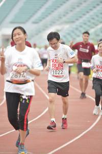 BIB: 1022, 2874
                            <button type="button" onclick="openModal(5948997)" class="btn btn-primary btn-sm float-right btn-popup" data-toggle="modal" data-target=".modal-high-quality">
                        <i class="fas fa-shopping-cart"></i> Add to Cart
                    </button>
                                            <button type="button" onclick="isThisMe(5948997, true)" class="btn btn-success btn-sm float-right btn-popup btn-isme hidden" data-toggle="tooltip" data-placement="bottom" title="นี่คือรูปของคุณใช่ไหม คลิกที่นี่เพื่อเอาเข้าอัลบั้ม">
                        <i class="fas fa-plus"></i> Add to album
                    </button>
                    <button type="button" onclick="isThisMe(5948997, false)" class="btn btn-warning btn-sm float-right btn-popup btn-isnotme hidden">
                        <i class="fas fa-ban"></i> Remove from album
                    </button>