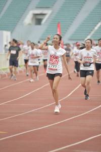 BIB: 5134, 2799
                            <button type="button" onclick="openModal(5957362)" class="btn btn-primary btn-sm float-right btn-popup" data-toggle="modal" data-target=".modal-high-quality">
                        <i class="fas fa-shopping-cart"></i> Add to Cart
                    </button>
                                            <button type="button" onclick="isThisMe(5957362, true)" class="btn btn-success btn-sm float-right btn-popup btn-isme hidden" data-toggle="tooltip" data-placement="bottom" title="นี่คือรูปของคุณใช่ไหม คลิกที่นี่เพื่อเอาเข้าอัลบั้ม">
                        <i class="fas fa-plus"></i> Add to album
                    </button>
                    <button type="button" onclick="isThisMe(5957362, false)" class="btn btn-warning btn-sm float-right btn-popup btn-isnotme hidden">
                        <i class="fas fa-ban"></i> Remove from album
                    </button>