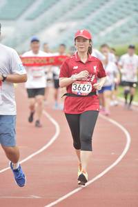 BIB: 3667
                            <button type="button" onclick="openModal(5946713)" class="btn btn-primary btn-sm float-right btn-popup" data-toggle="modal" data-target=".modal-high-quality">
                        <i class="fas fa-shopping-cart"></i> Add to Cart
                    </button>
                                            <button type="button" onclick="isThisMe(5946713, true)" class="btn btn-success btn-sm float-right btn-popup btn-isme hidden" data-toggle="tooltip" data-placement="bottom" title="นี่คือรูปของคุณใช่ไหม คลิกที่นี่เพื่อเอาเข้าอัลบั้ม">
                        <i class="fas fa-plus"></i> Add to album
                    </button>
                    <button type="button" onclick="isThisMe(5946713, false)" class="btn btn-warning btn-sm float-right btn-popup btn-isnotme hidden">
                        <i class="fas fa-ban"></i> Remove from album
                    </button>