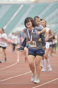 BIB: 
                            <button type="button" onclick="openModal(5950240)" class="btn btn-primary btn-sm float-right btn-popup" data-toggle="modal" data-target=".modal-high-quality">
                        <i class="fas fa-shopping-cart"></i> Add to Cart
                    </button>
                                            <button type="button" onclick="isThisMe(5950240, true)" class="btn btn-success btn-sm float-right btn-popup btn-isme hidden" data-toggle="tooltip" data-placement="bottom" title="นี่คือรูปของคุณใช่ไหม คลิกที่นี่เพื่อเอาเข้าอัลบั้ม">
                        <i class="fas fa-plus"></i> Add to album
                    </button>
                    <button type="button" onclick="isThisMe(5950240, false)" class="btn btn-warning btn-sm float-right btn-popup btn-isnotme hidden">
                        <i class="fas fa-ban"></i> Remove from album
                    </button>