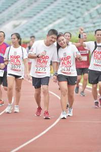 BIB: 100, 347, 5579, 2275
                            <button type="button" onclick="openModal(5942162)" class="btn btn-primary btn-sm float-right btn-popup" data-toggle="modal" data-target=".modal-high-quality">
                        <i class="fas fa-shopping-cart"></i> Add to Cart
                    </button>
                                            <button type="button" onclick="isThisMe(5942162, true)" class="btn btn-success btn-sm float-right btn-popup btn-isme hidden" data-toggle="tooltip" data-placement="bottom" title="นี่คือรูปของคุณใช่ไหม คลิกที่นี่เพื่อเอาเข้าอัลบั้ม">
                        <i class="fas fa-plus"></i> Add to album
                    </button>
                    <button type="button" onclick="isThisMe(5942162, false)" class="btn btn-warning btn-sm float-right btn-popup btn-isnotme hidden">
                        <i class="fas fa-ban"></i> Remove from album
                    </button>