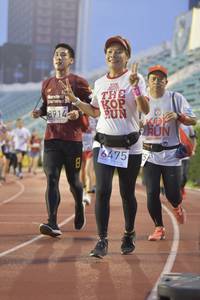 BIB: 8914, 6475
                            <button type="button" onclick="openModal(5920492)" class="btn btn-primary btn-sm float-right btn-popup" data-toggle="modal" data-target=".modal-high-quality">
                        <i class="fas fa-shopping-cart"></i> Add to Cart
                    </button>
                                            <button type="button" onclick="isThisMe(5920492, true)" class="btn btn-success btn-sm float-right btn-popup btn-isme hidden" data-toggle="tooltip" data-placement="bottom" title="นี่คือรูปของคุณใช่ไหม คลิกที่นี่เพื่อเอาเข้าอัลบั้ม">
                        <i class="fas fa-plus"></i> Add to album
                    </button>
                    <button type="button" onclick="isThisMe(5920492, false)" class="btn btn-warning btn-sm float-right btn-popup btn-isnotme hidden">
                        <i class="fas fa-ban"></i> Remove from album
                    </button>