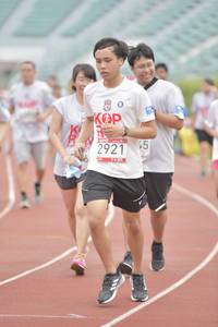 BIB: 2921
                            <button type="button" onclick="openModal(5940531)" class="btn btn-primary btn-sm float-right btn-popup" data-toggle="modal" data-target=".modal-high-quality">
                        <i class="fas fa-shopping-cart"></i> Add to Cart
                    </button>
                                            <button type="button" onclick="isThisMe(5940531, true)" class="btn btn-success btn-sm float-right btn-popup btn-isme hidden" data-toggle="tooltip" data-placement="bottom" title="นี่คือรูปของคุณใช่ไหม คลิกที่นี่เพื่อเอาเข้าอัลบั้ม">
                        <i class="fas fa-plus"></i> Add to album
                    </button>
                    <button type="button" onclick="isThisMe(5940531, false)" class="btn btn-warning btn-sm float-right btn-popup btn-isnotme hidden">
                        <i class="fas fa-ban"></i> Remove from album
                    </button>