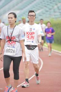 BIB: 2019, 8026
                            <button type="button" onclick="openModal(5946836)" class="btn btn-primary btn-sm float-right btn-popup" data-toggle="modal" data-target=".modal-high-quality">
                        <i class="fas fa-shopping-cart"></i> Add to Cart
                    </button>
                                            <button type="button" onclick="isThisMe(5946836, true)" class="btn btn-success btn-sm float-right btn-popup btn-isme hidden" data-toggle="tooltip" data-placement="bottom" title="นี่คือรูปของคุณใช่ไหม คลิกที่นี่เพื่อเอาเข้าอัลบั้ม">
                        <i class="fas fa-plus"></i> Add to album
                    </button>
                    <button type="button" onclick="isThisMe(5946836, false)" class="btn btn-warning btn-sm float-right btn-popup btn-isnotme hidden">
                        <i class="fas fa-ban"></i> Remove from album
                    </button>