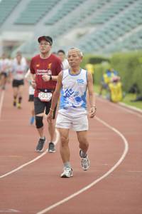 BIB: 5035
                            <button type="button" onclick="openModal(5958189)" class="btn btn-primary btn-sm float-right btn-popup" data-toggle="modal" data-target=".modal-high-quality">
                        <i class="fas fa-shopping-cart"></i> Add to Cart
                    </button>
                                            <button type="button" onclick="isThisMe(5958189, true)" class="btn btn-success btn-sm float-right btn-popup btn-isme hidden" data-toggle="tooltip" data-placement="bottom" title="นี่คือรูปของคุณใช่ไหม คลิกที่นี่เพื่อเอาเข้าอัลบั้ม">
                        <i class="fas fa-plus"></i> Add to album
                    </button>
                    <button type="button" onclick="isThisMe(5958189, false)" class="btn btn-warning btn-sm float-right btn-popup btn-isnotme hidden">
                        <i class="fas fa-ban"></i> Remove from album
                    </button>