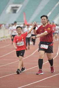 BIB: 4462, 3111
                            <button type="button" onclick="openModal(5957471)" class="btn btn-primary btn-sm float-right btn-popup" data-toggle="modal" data-target=".modal-high-quality">
                        <i class="fas fa-shopping-cart"></i> Add to Cart
                    </button>
                                            <button type="button" onclick="isThisMe(5957471, true)" class="btn btn-success btn-sm float-right btn-popup btn-isme hidden" data-toggle="tooltip" data-placement="bottom" title="นี่คือรูปของคุณใช่ไหม คลิกที่นี่เพื่อเอาเข้าอัลบั้ม">
                        <i class="fas fa-plus"></i> Add to album
                    </button>
                    <button type="button" onclick="isThisMe(5957471, false)" class="btn btn-warning btn-sm float-right btn-popup btn-isnotme hidden">
                        <i class="fas fa-ban"></i> Remove from album
                    </button>