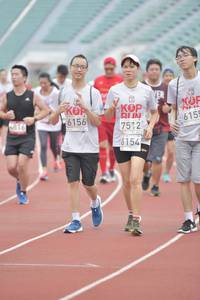 BIB: 6156, 6155, 7512, 4816, 6154
                            <button type="button" onclick="openModal(5936117)" class="btn btn-primary btn-sm float-right btn-popup" data-toggle="modal" data-target=".modal-high-quality">
                        <i class="fas fa-shopping-cart"></i> Add to Cart
                    </button>
                                            <button type="button" onclick="isThisMe(5936117, true)" class="btn btn-success btn-sm float-right btn-popup btn-isme hidden" data-toggle="tooltip" data-placement="bottom" title="นี่คือรูปของคุณใช่ไหม คลิกที่นี่เพื่อเอาเข้าอัลบั้ม">
                        <i class="fas fa-plus"></i> Add to album
                    </button>
                    <button type="button" onclick="isThisMe(5936117, false)" class="btn btn-warning btn-sm float-right btn-popup btn-isnotme hidden">
                        <i class="fas fa-ban"></i> Remove from album
                    </button>