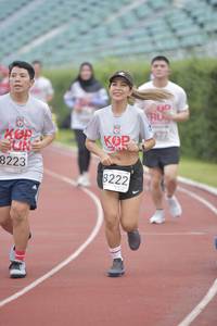 BIB: 677, 8223, 8222
                            <button type="button" onclick="openModal(5934079)" class="btn btn-primary btn-sm float-right btn-popup" data-toggle="modal" data-target=".modal-high-quality">
                        <i class="fas fa-shopping-cart"></i> Add to Cart
                    </button>
                                            <button type="button" onclick="isThisMe(5934079, true)" class="btn btn-success btn-sm float-right btn-popup btn-isme hidden" data-toggle="tooltip" data-placement="bottom" title="นี่คือรูปของคุณใช่ไหม คลิกที่นี่เพื่อเอาเข้าอัลบั้ม">
                        <i class="fas fa-plus"></i> Add to album
                    </button>
                    <button type="button" onclick="isThisMe(5934079, false)" class="btn btn-warning btn-sm float-right btn-popup btn-isnotme hidden">
                        <i class="fas fa-ban"></i> Remove from album
                    </button>