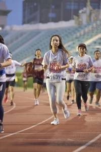 BIB: 469, 7639
                            <button type="button" onclick="openModal(5919309)" class="btn btn-primary btn-sm float-right btn-popup" data-toggle="modal" data-target=".modal-high-quality">
                        <i class="fas fa-shopping-cart"></i> Add to Cart
                    </button>
                                            <button type="button" onclick="isThisMe(5919309, true)" class="btn btn-success btn-sm float-right btn-popup btn-isme hidden" data-toggle="tooltip" data-placement="bottom" title="นี่คือรูปของคุณใช่ไหม คลิกที่นี่เพื่อเอาเข้าอัลบั้ม">
                        <i class="fas fa-plus"></i> Add to album
                    </button>
                    <button type="button" onclick="isThisMe(5919309, false)" class="btn btn-warning btn-sm float-right btn-popup btn-isnotme hidden">
                        <i class="fas fa-ban"></i> Remove from album
                    </button>